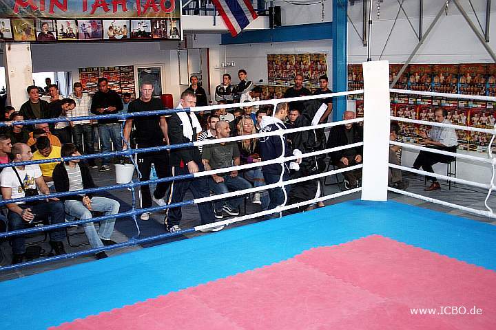 090404_3479_kaya-koznan_fight_night_koeln.jpg