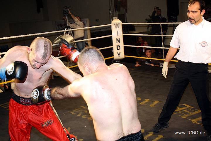 091218_0660_brueggen-kurnaz_k1_fight_night_ii.jpg