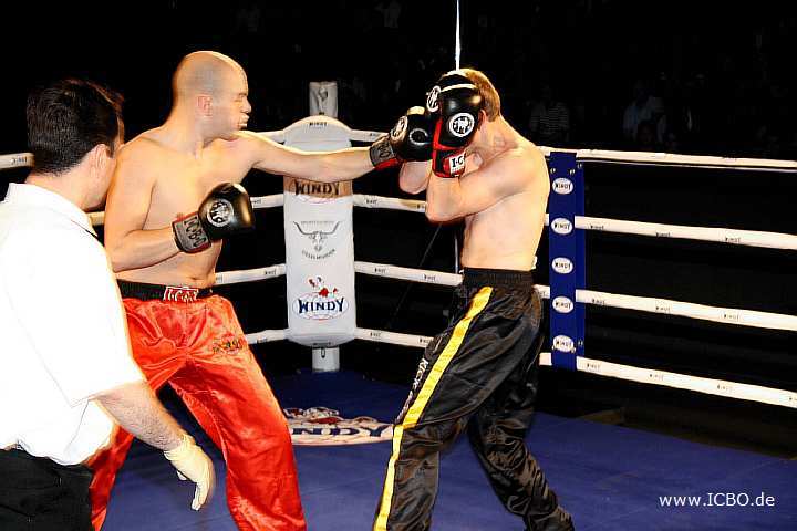 100327_0219_berg-prell_monheimer-fight-night.jpg